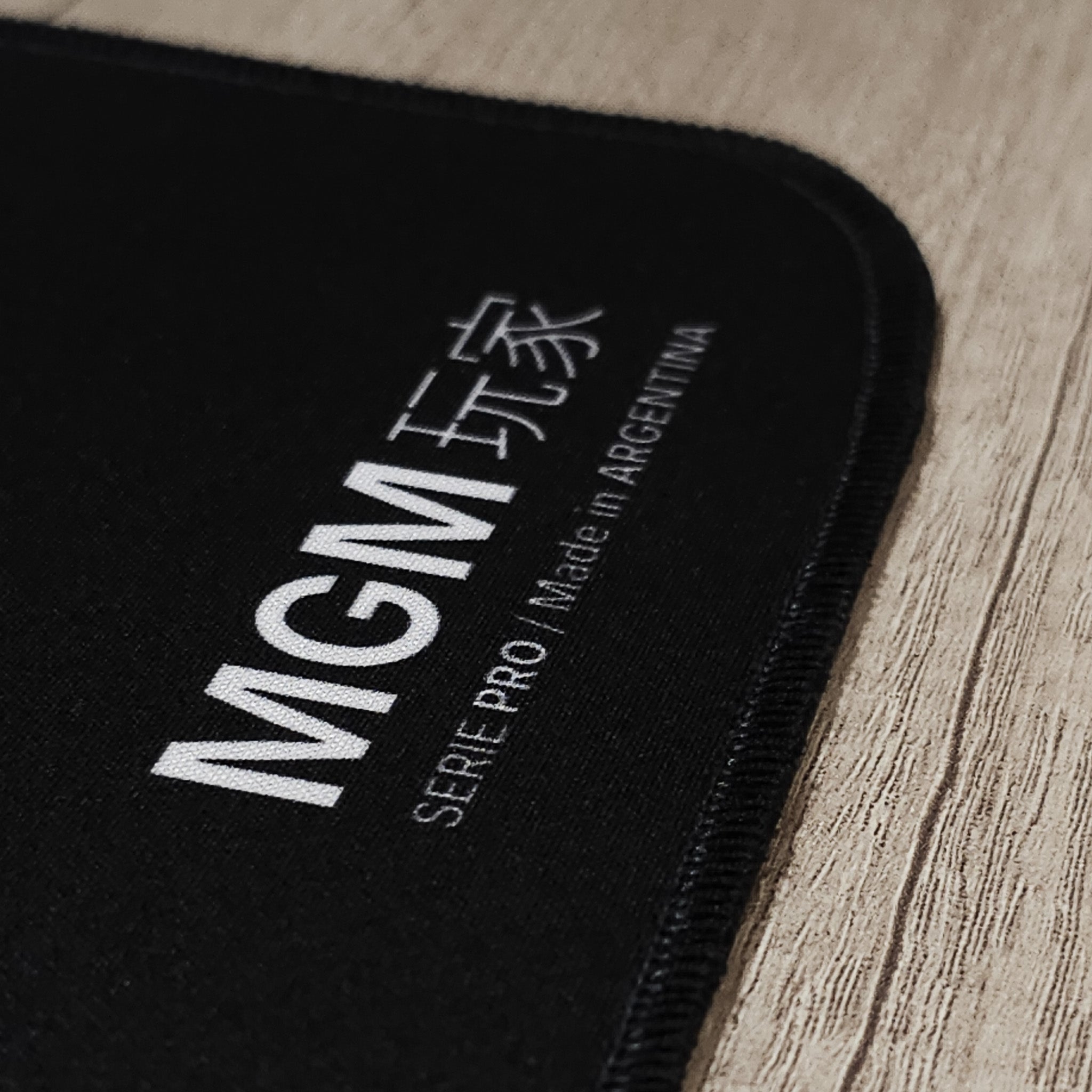 Mousepad Serie PRO | MGMGAMERS