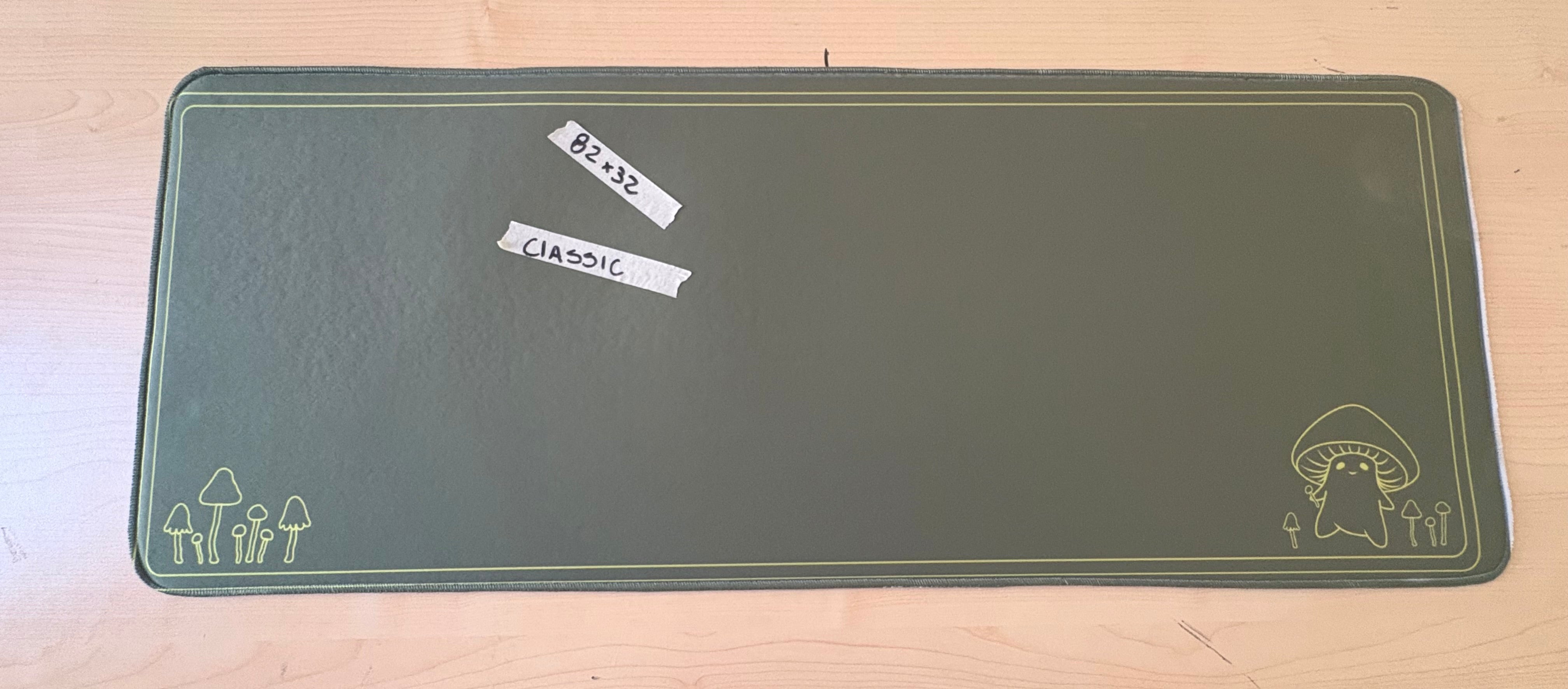 Mousepad Mushroom 82x32| Classic - OUTLET