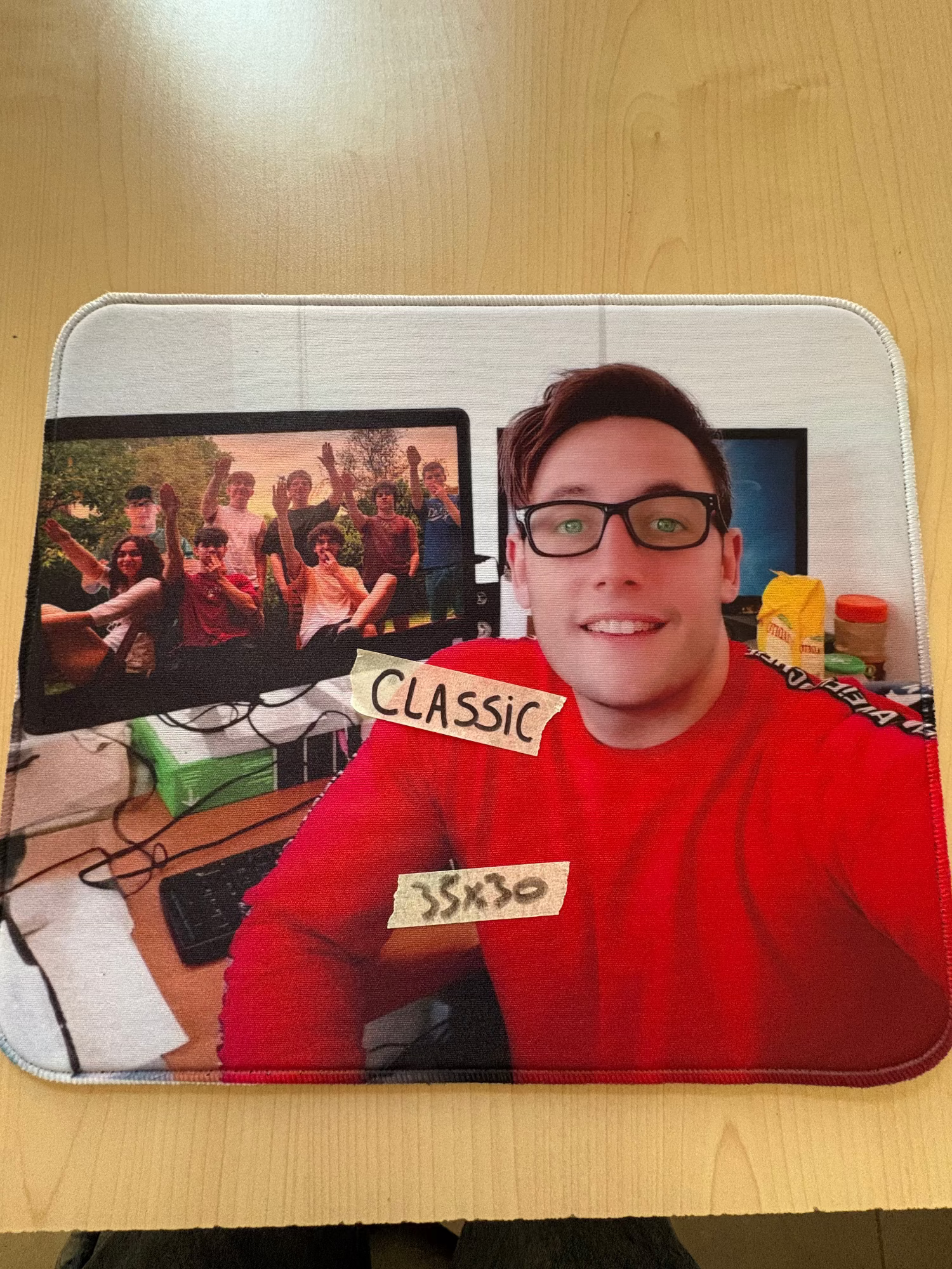 Mousepad Momo 35x30 | Serie Classic - OUTLET