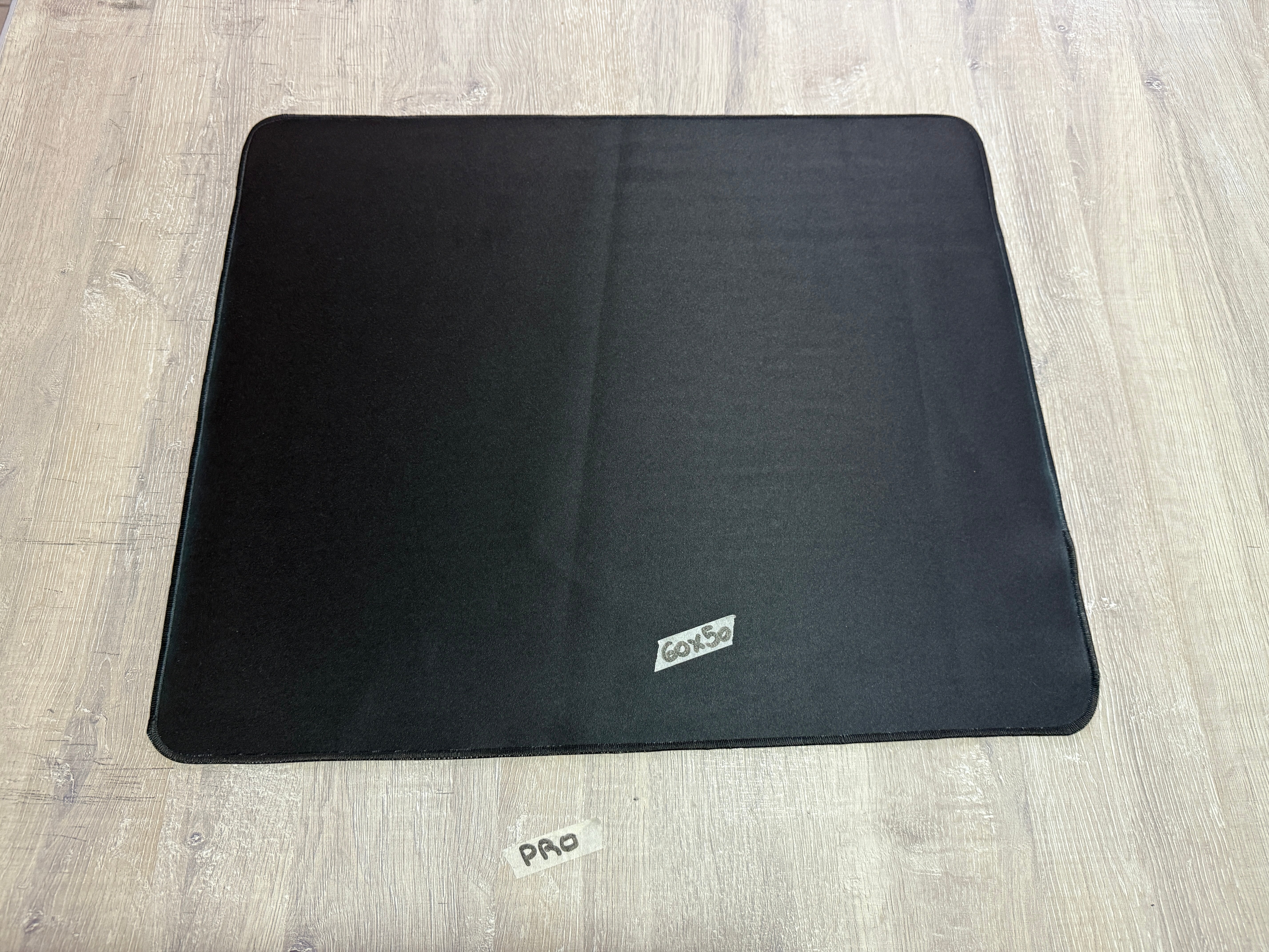 Mousepad negro 60x50 | Serie Pro - OUTLET
